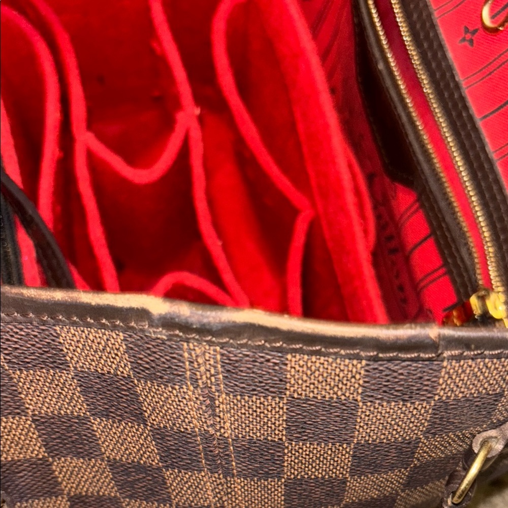 Louis Vuitton Damier Ebene Neverfull MM - Picture 16 of 16